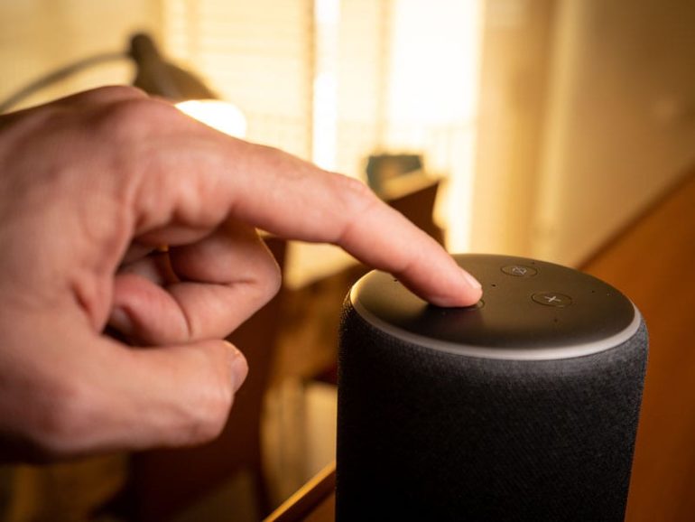 Amazon Now Lets You Disable Human Review of Alexa Recordings Amazon Now Lets You Disable Human Review of Alexa Recordings