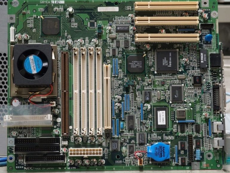 How to Choose a Motherboard