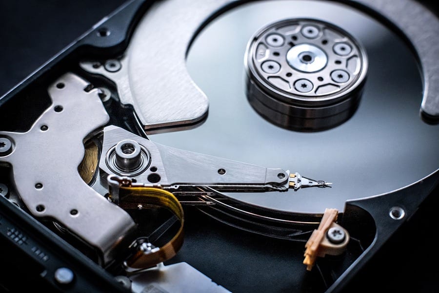 A Look at the Differences Between SSD and HDD