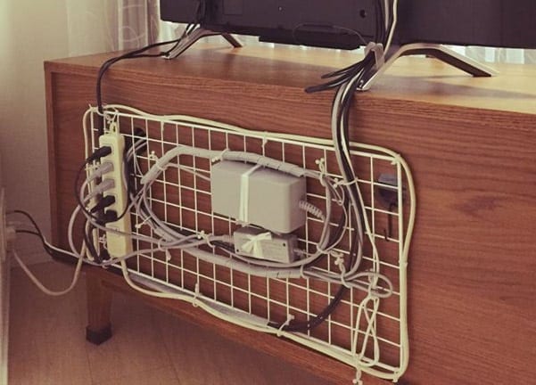 How To Hide Tv Wires In Your Home The Hellotech Blog
