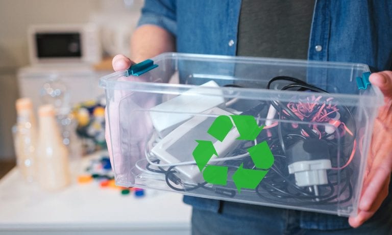 how to recycle electronics can you throw electronics in the trash