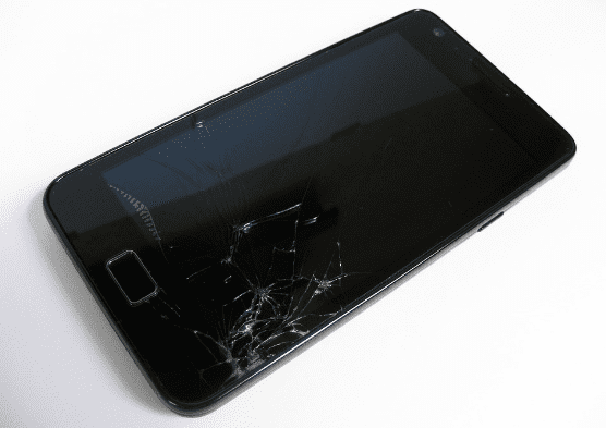 Smartphone Repairs: Can You Really Go the DIY Route?