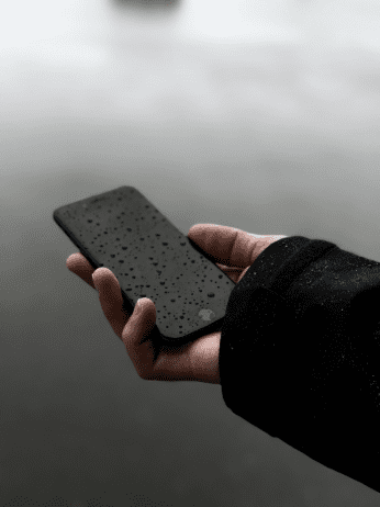 Looking for Waterproof and Water-Resistant Phones? Here Are the Top Options in 2018