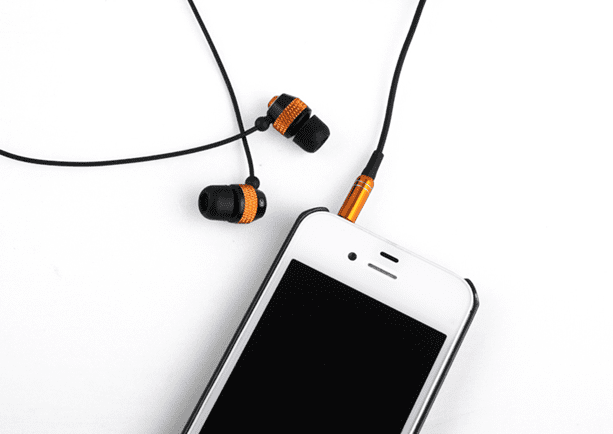 How to Properly Clean Your Smartphone