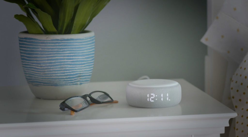 how to set an alarm with alexa