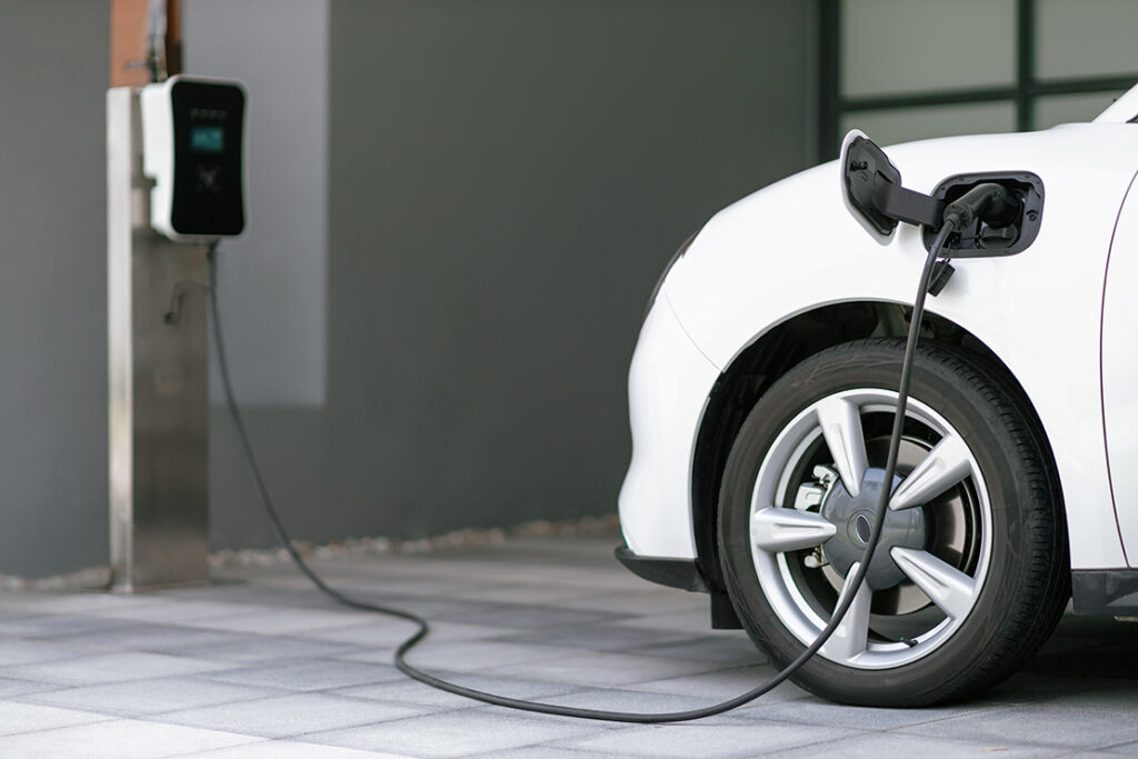 Progressive,Concept,Of,Ev,Car,And,Home,Charging,Station,Powered