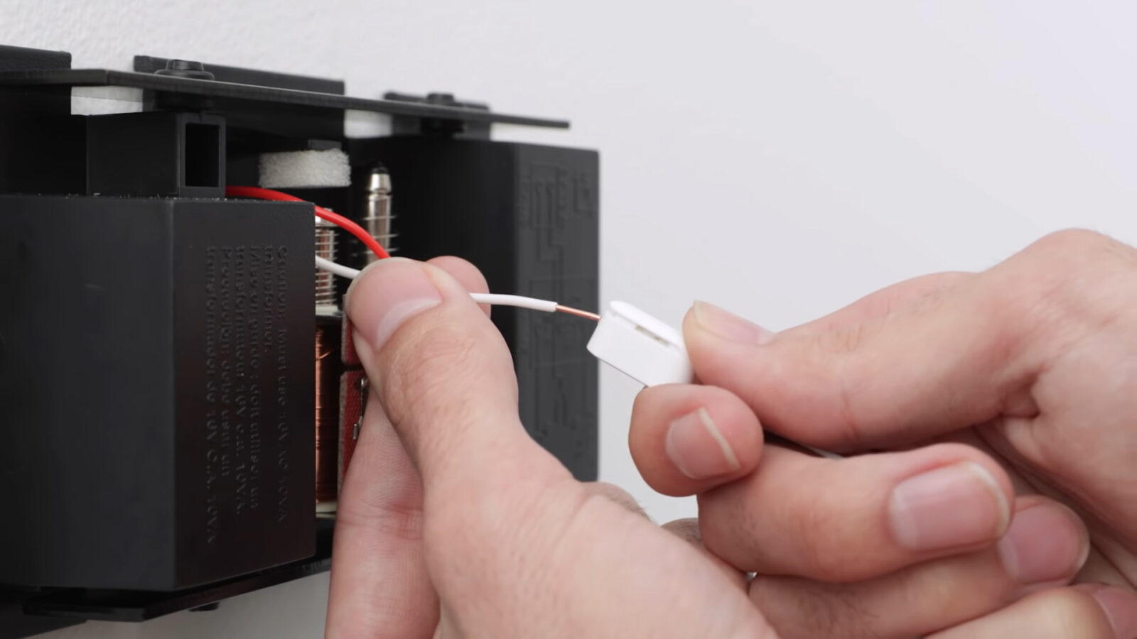 How to Install a Google Nest Hello Video Doorbell : HelloTech How